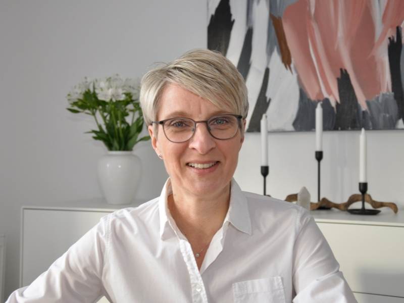 Silvia Müller Silvia Müller Ordnungscoach
Hof
https://www.silviamuellerordnungscoach.de/
silviamuellerordnungscoach@gmail.com
+49 (0) 176 - 95 50 925